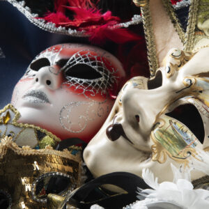 Cours N°60: Tomber les masques!